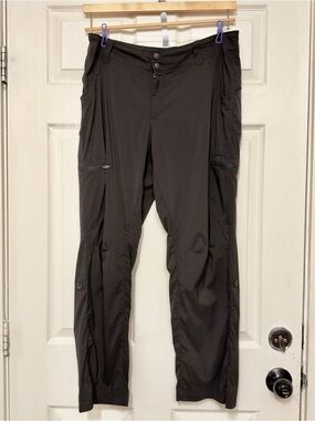 L.L Bean Rollup Hem Pants Black Women Size 12P